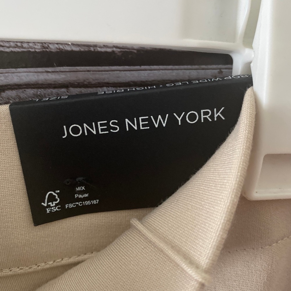 Jones New York Women's Cropped Wide-Leg Pants Size L High-Rise Cream NWT - Picture 5 of 6